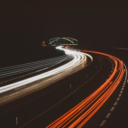 API Gateway 도입할 때 라우팅 오류 줄이는 법, 트래픽 폭주 전에 점검할 미들웨어 설정 기준