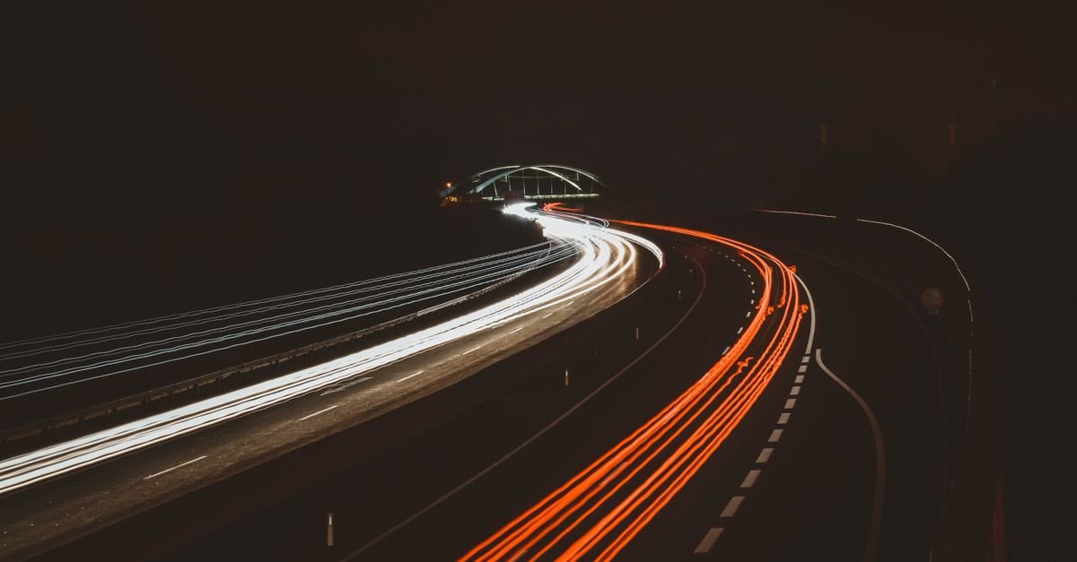 API Gateway 도입할 때 라우팅 오류 줄이는 법, 트래픽 폭주 전에 점검할 미들웨어 설정 기준